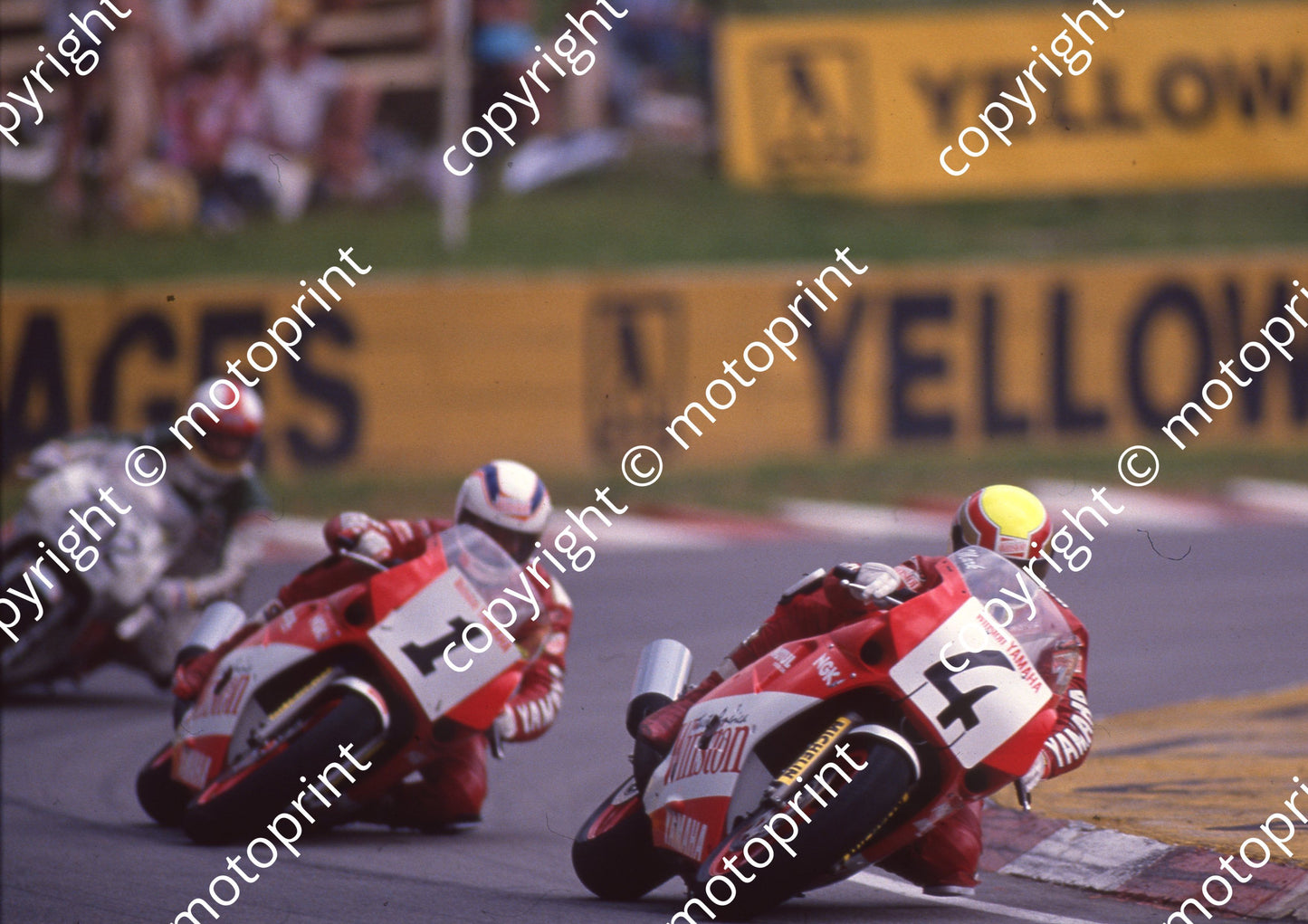 1990 Kya MC 4 Mark Welthagen 1 Russell Wood Yamaha FZRs (Colin Watling Photographic)