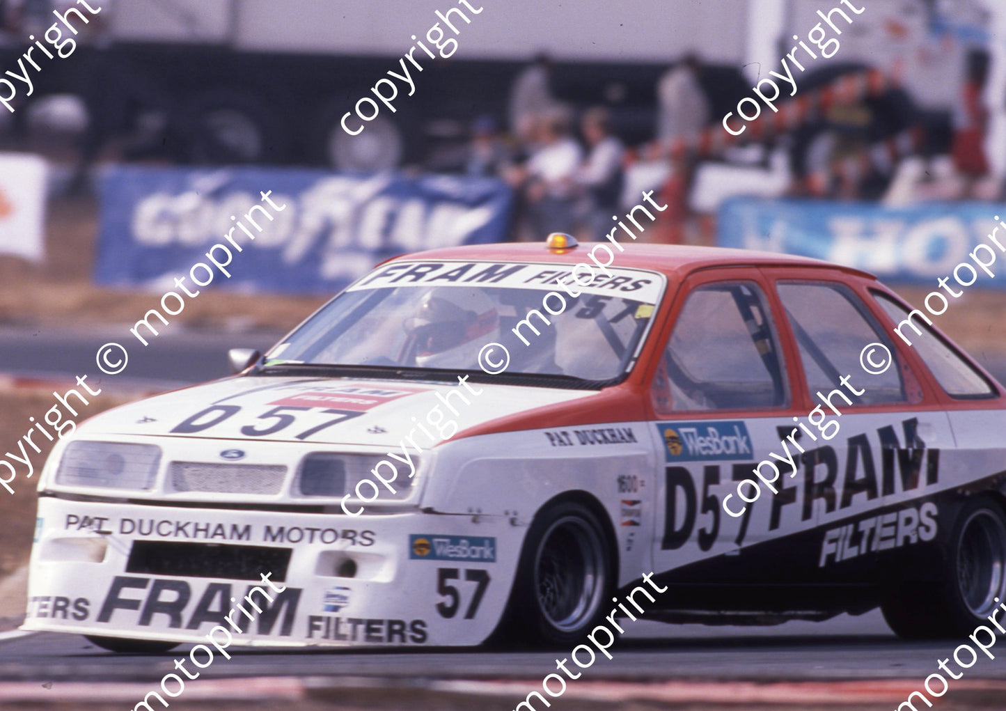 1990 Midvaal Wesbank D57 Pat Duckham Sierra 1,6 scanned A4 (20x30cm) (courtesy Roger Swan) (77)