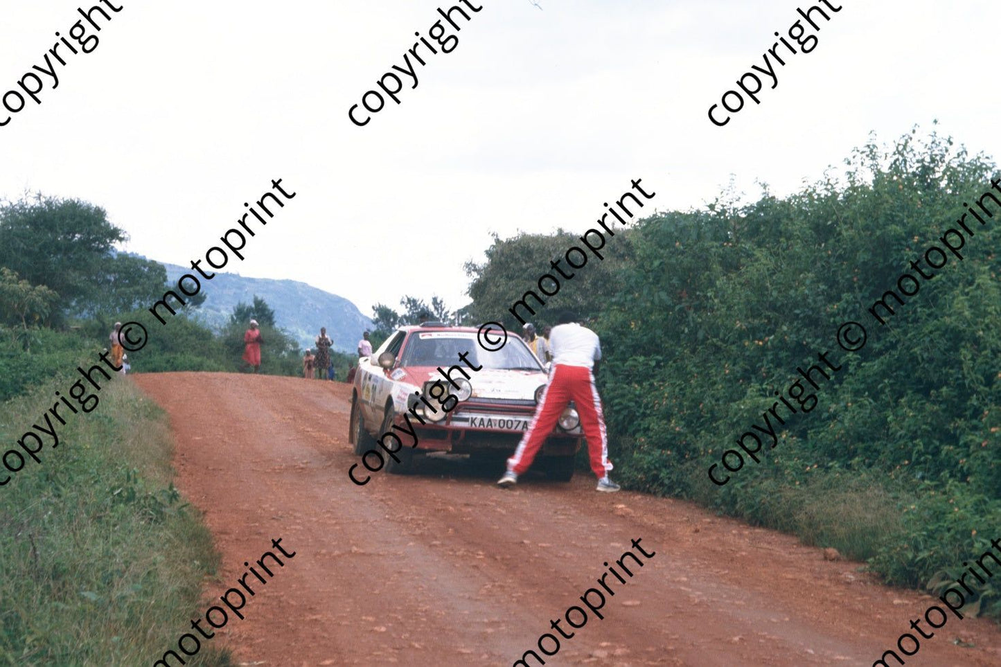 1990 Safari 29 J Totoitich, I Choge Toyota(courtesy Roger Swan) (149)