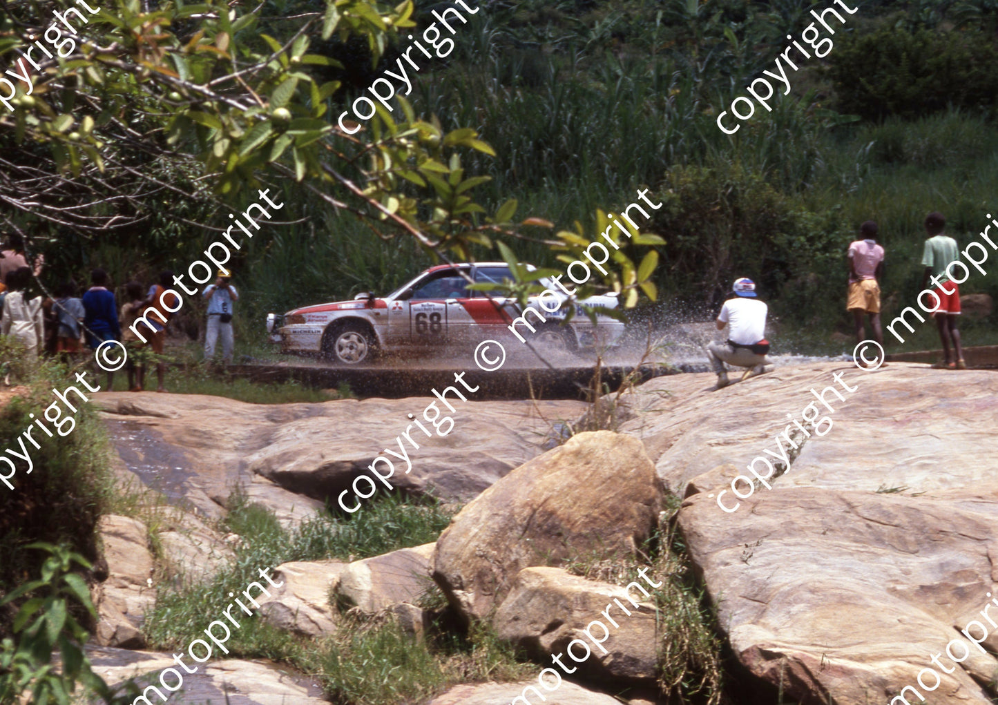 1990 Safari 68 Guy Colsoul, Aslam Khan Missubishi Galant VR4 (courtesy Roger Swan) (9)