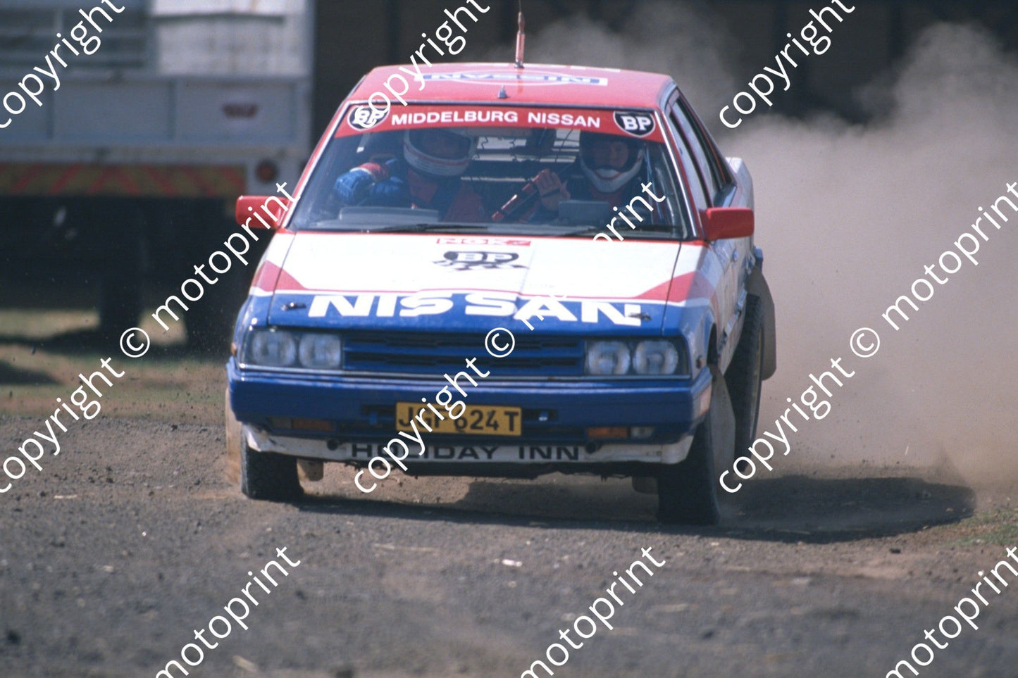 1990 Stannic MtN B46 Nuno da Cunha, Paul Rouillard Skyline (courtesy Roger Swan) (205)