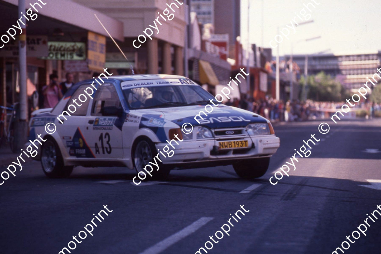 1990 Wesbank 13 Tony Pond, Richard Leeke Ford 6 (courtesy Roger Swan) (4)