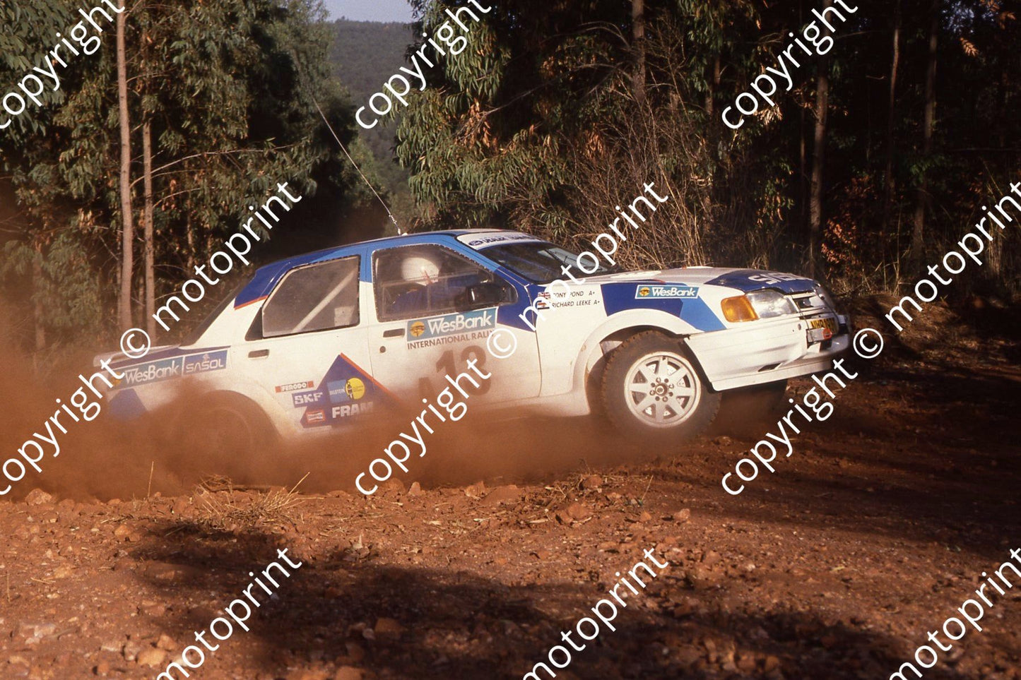 1990 Wesbank 13 Tony Pond, Richard Leeke Ford 7 (courtesy Roger Swan) (19)