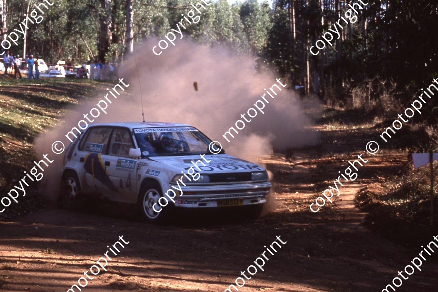 1990 Wesbank 4 Nic de Waal, Guy Hodgson Toyota 1 (courtesy Roger Swan) (2)