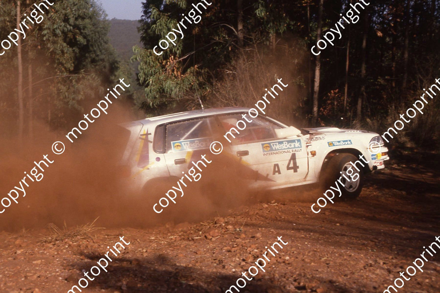 1990 Wesbank 4 Nic de Waal, Guy Hodgson Toyota 7 (courtesy Roger Swan) (16)