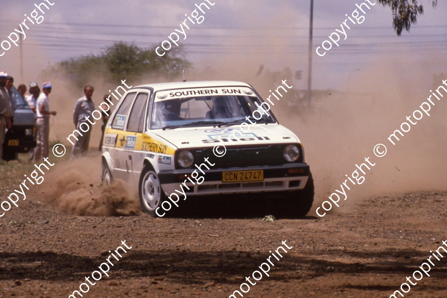 1990 Wesbank 7 Johan Evertse, Steve Harding Golf 3 (courtesy Roger Swan) (4)