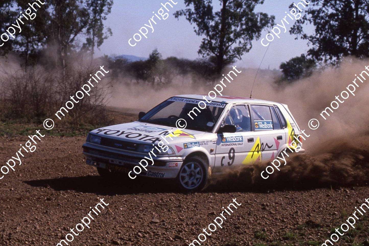 1990 Wesbank 9 Kassie Coetzee, Ivor Peltz Toyota 1 (courtesy Roger Swan) (24)