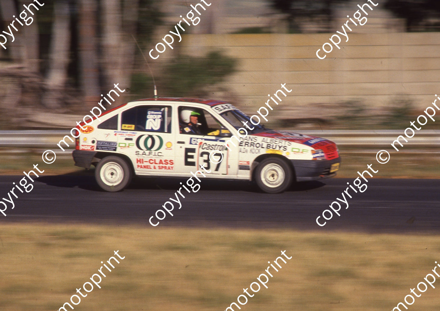 1991 Castrol 7 Hr 37 Hans Alberts, Errol Buys, Andre de Kock Opel (Colin Watling Photographic) (2)