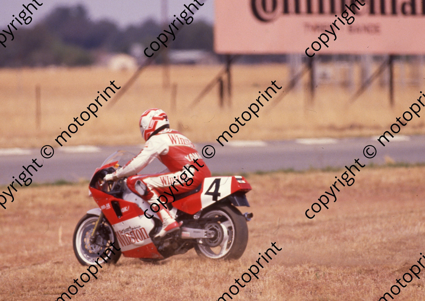 1991 Welkom MC 4 Heinrich Rheeder Yamaha FZR (Colin Watling Photographic) (2)