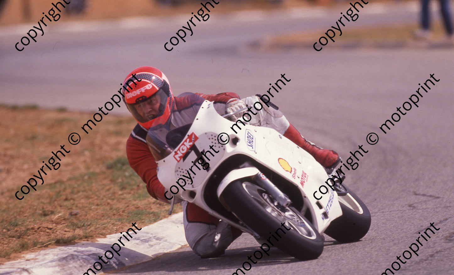 1991 Welkom MC 7 Louis van Bergen Suzuki GSX (Colin Watling Photographic) (2)