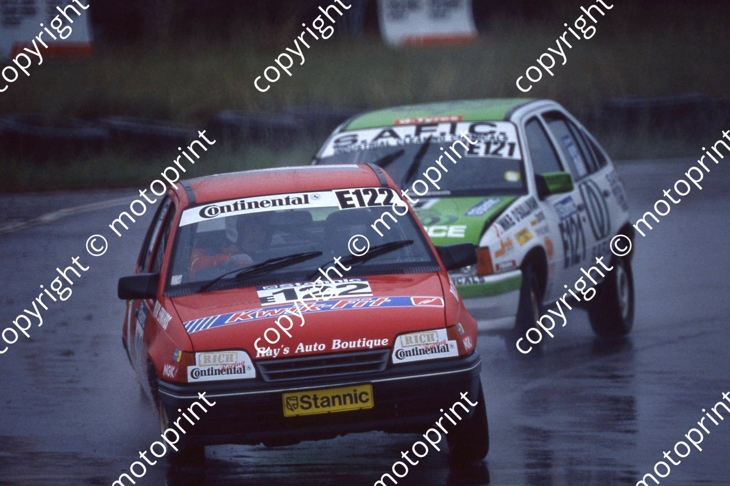 1991 Zkops Mar Stannic E122 Mak Edwards E121 Mike O'Sullivan (courtesy Roger Swan) 210