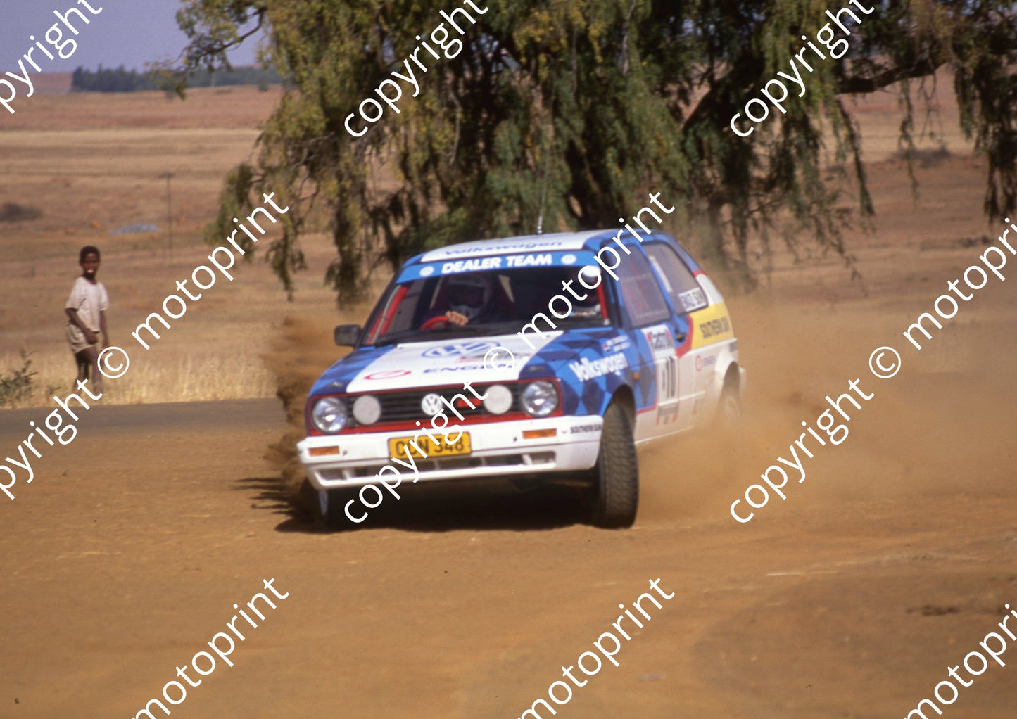1992 Castrol Intnl 10 Jannie Habig, Mike Constable Golf (courtesy Roger Swan) (13)