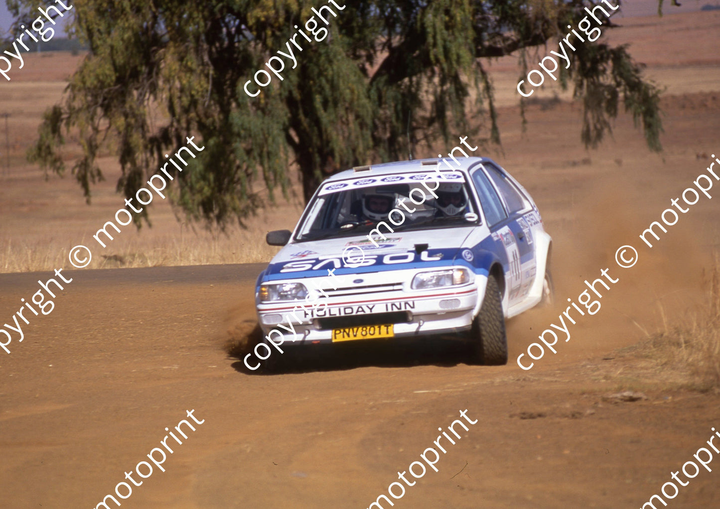 1992 Castrol Intnl 11 Glyn Hall, Martin Botha Ford (courtesy Roger Swan) (54)