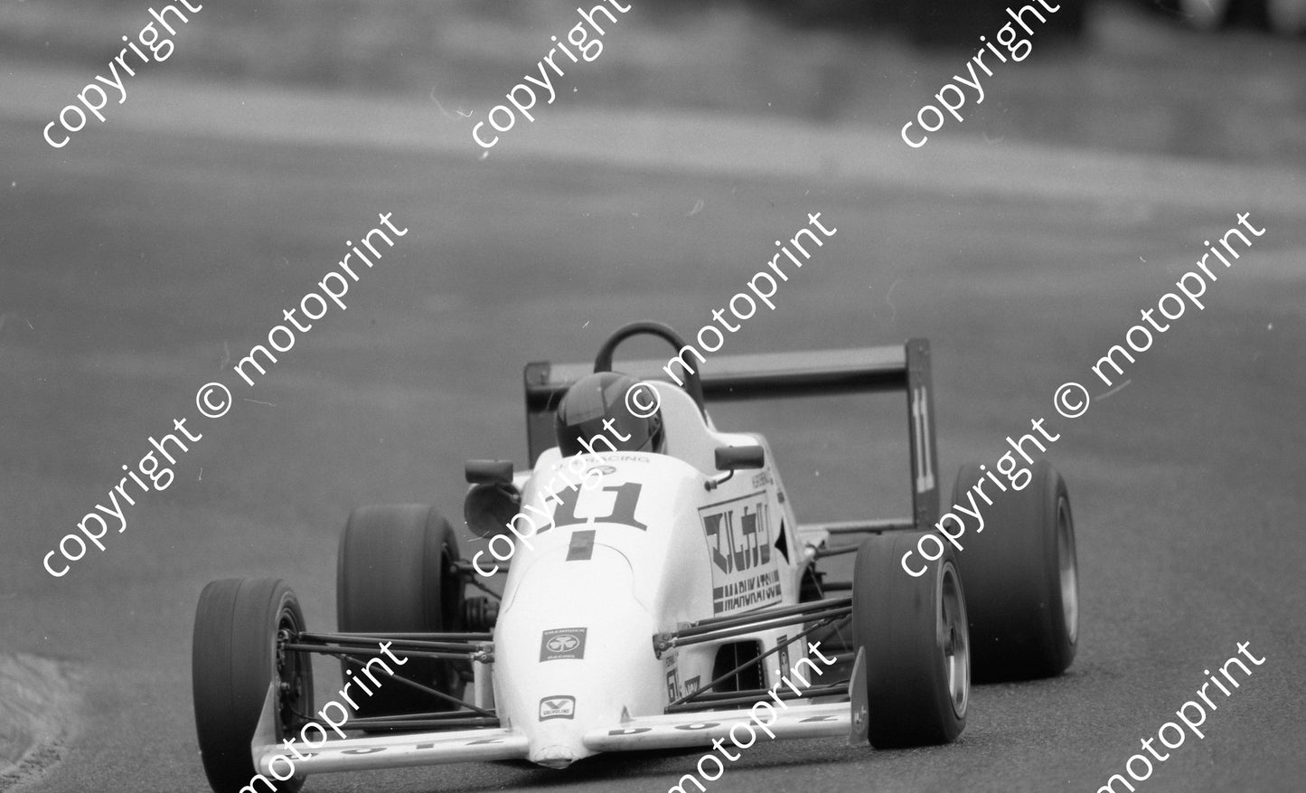 1992 EL GTi 11 H Groenewald Ray DIFFERENT LIVERY (Watling Photo)