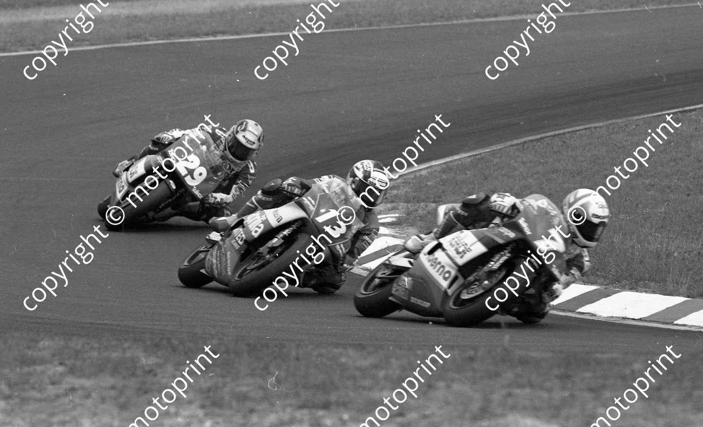 1992 Hockenheim German GP 250 7 Franki Chili Aprilia 13 Loris Regiani Aprilia RSV250 (Colin Watling Photographic) (21)
