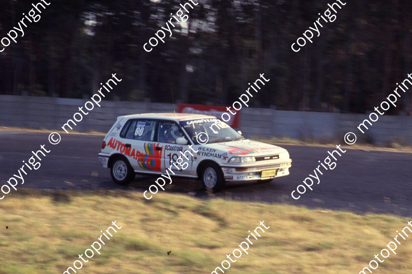 1992 Killarney 9 hr C19 Steve Wyndham Charl Wilken Conquest RSi(courtesy Roger Swan (3)