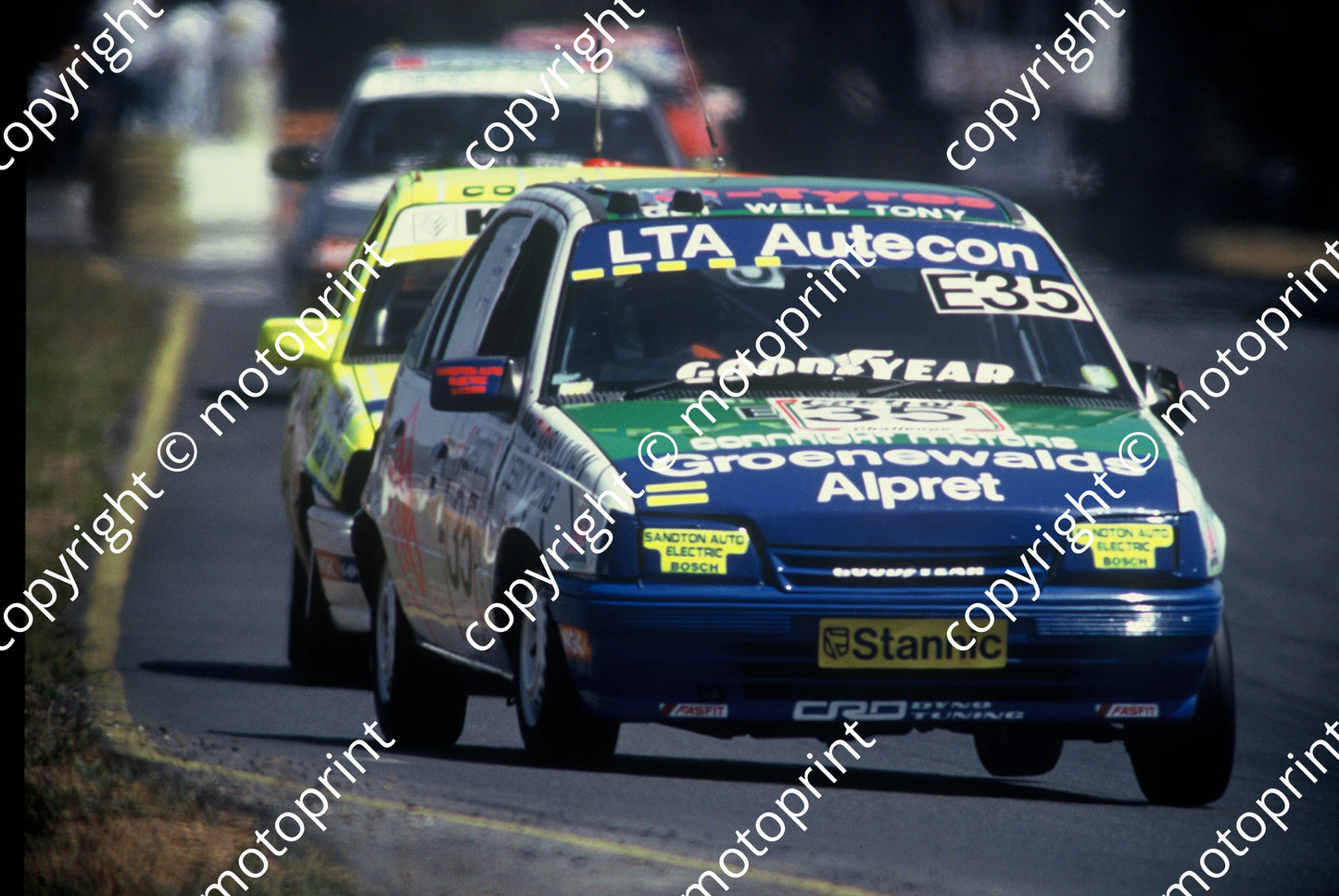 1992 Killarney 9 hr E35 Mike O'Sullivan Derick Irving Opel Cub(courtesy Roger Swan) (2)