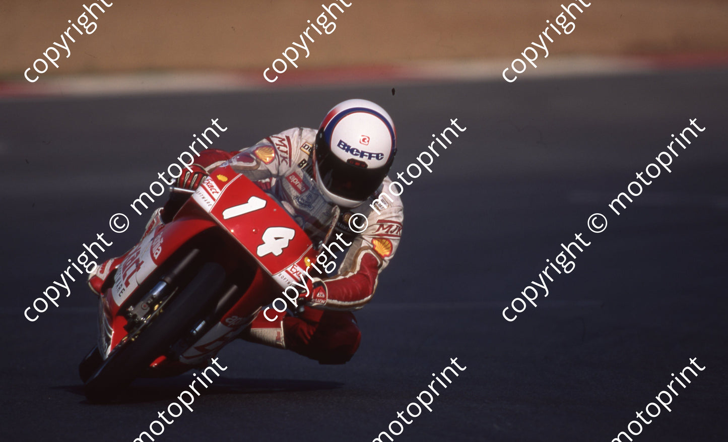 1992 Kya SA GP MC 125 14 Hans Spaan Aprilia (Watling Photo)