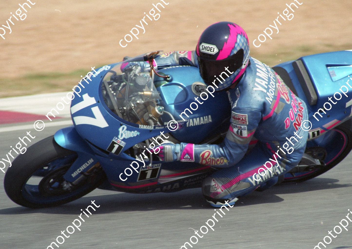 1992 Kya SA GP MC 500 17 Miguel DuHamel Yamaha (Watling Photo) (2)