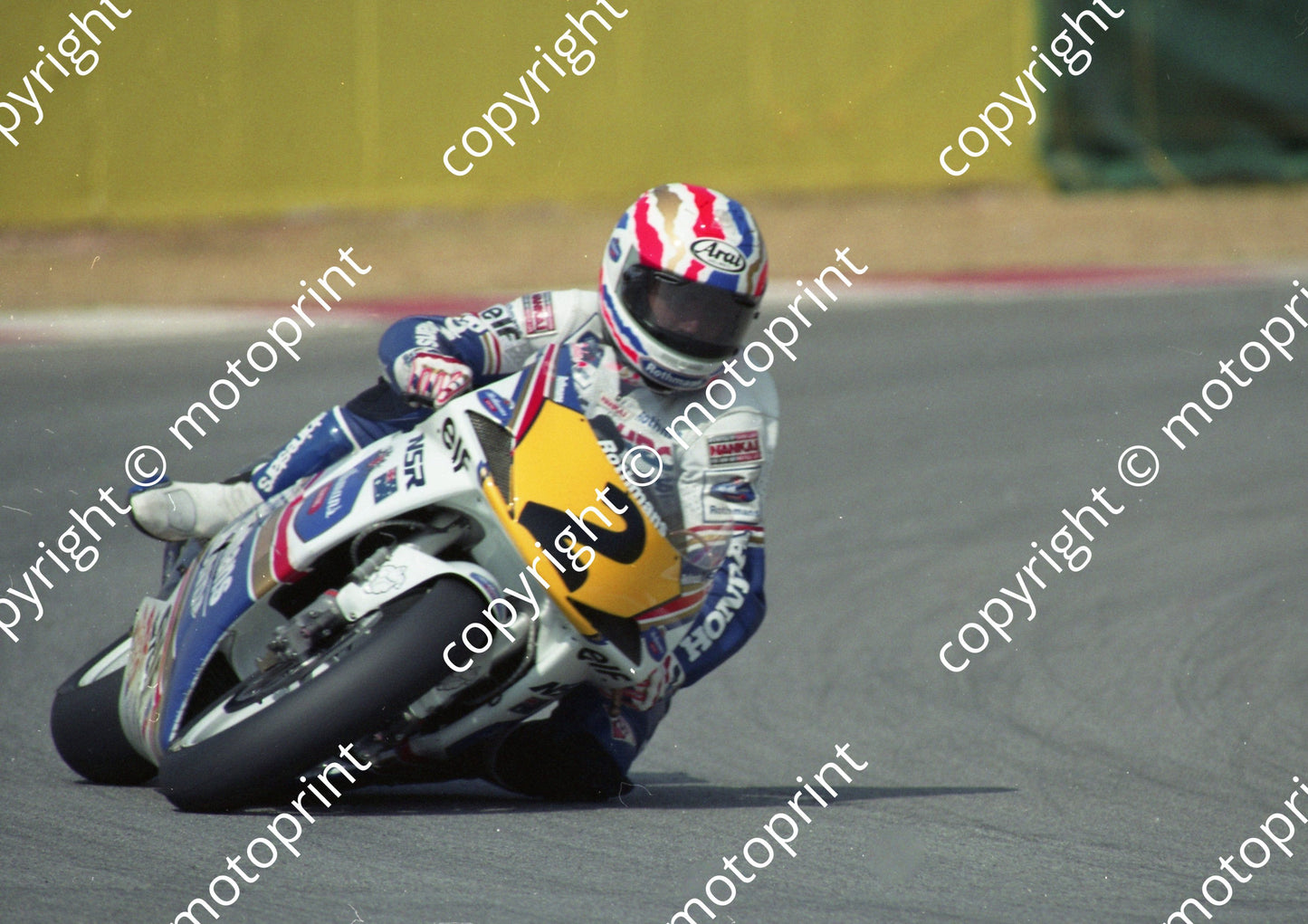 1992 Kya SA GP MC 500 2 Mick Doohan Honda (Watling Photo) (3)