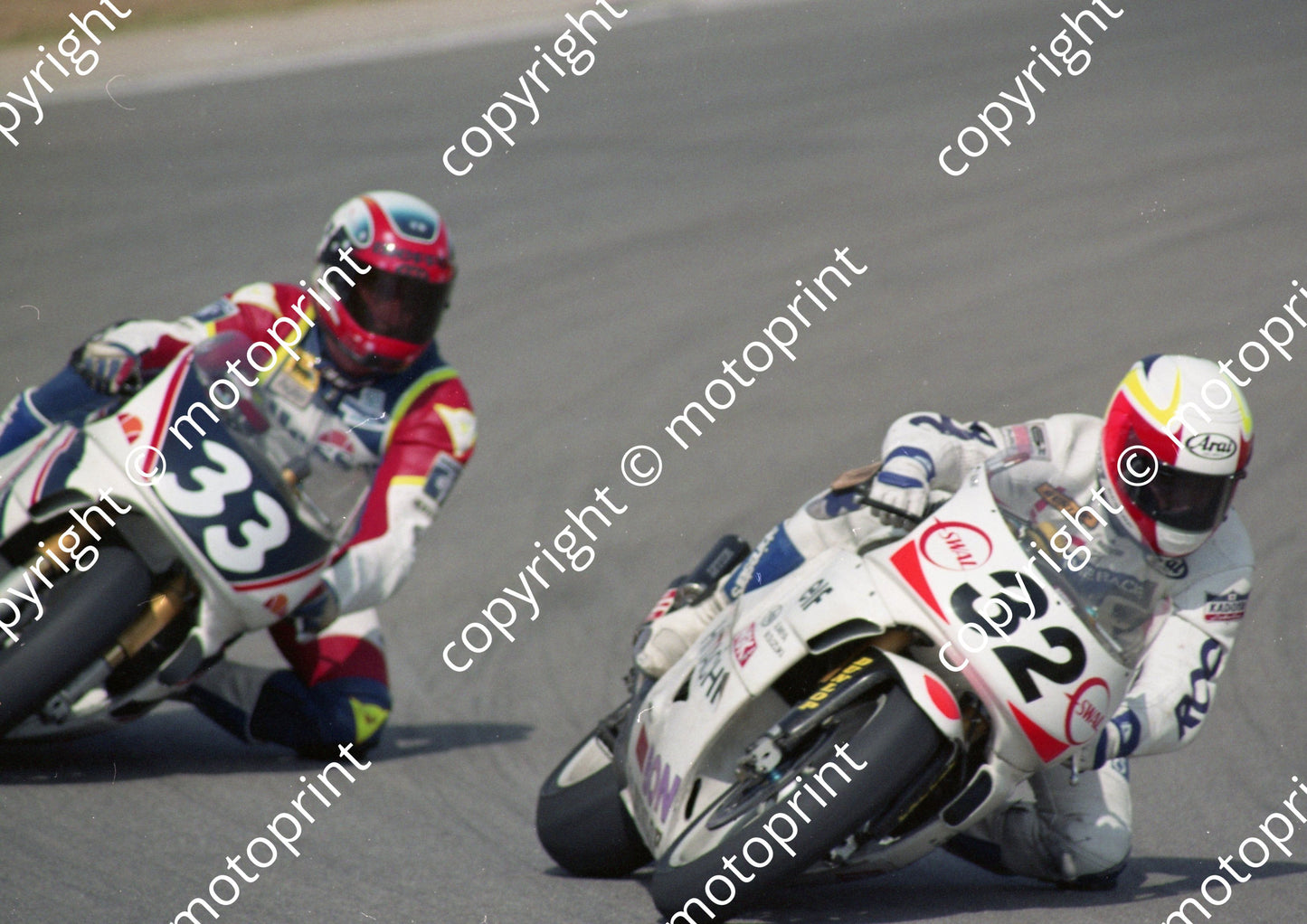 1992 Kya SA GP MC 500 32 Tosh Arakaki 33 C Catalano ROC Yamahas (Watling)