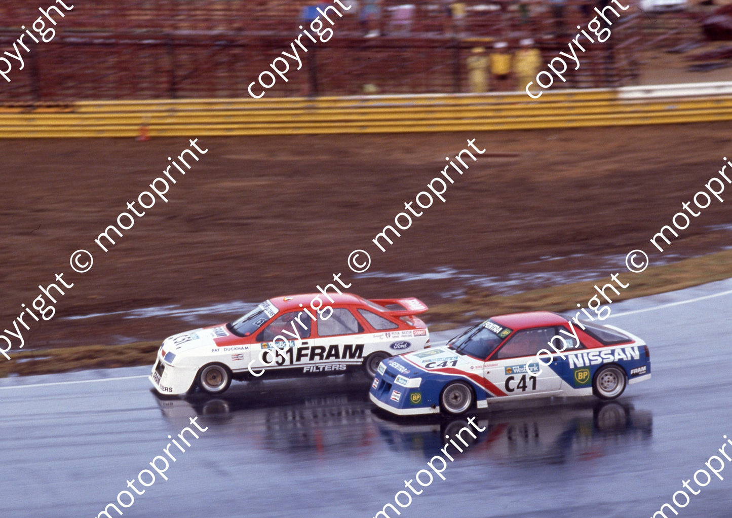 1992 Kya WEsbank mod 51 Pat Duckham Sierra 1.6; 41 George Bezuidenhout Sentra (Colin Watling Photographic)430