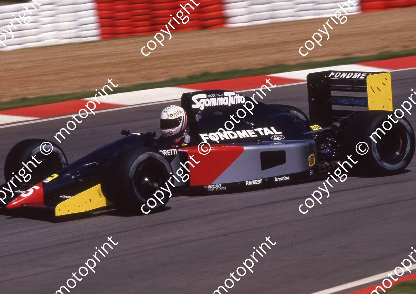 1992 SA GP 15 Gabriele Tarquini Fondmetal Ford HB GR01 (7)