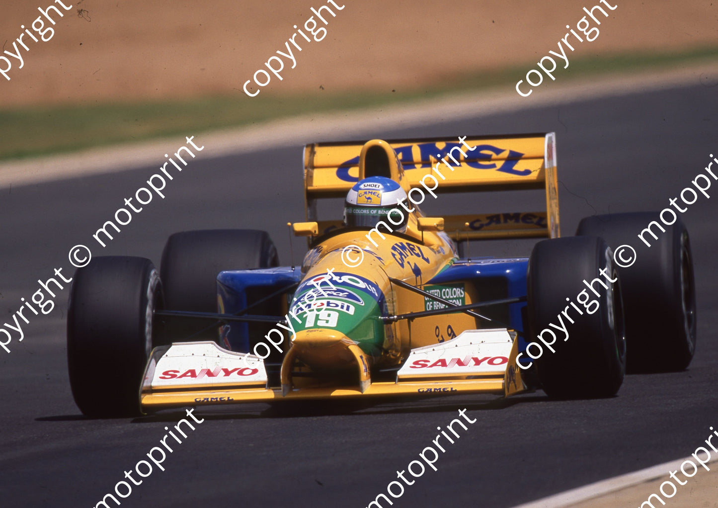 1992 SA GP 19 Michael Schumacher Benetton HB B191B (Watling) (2)
