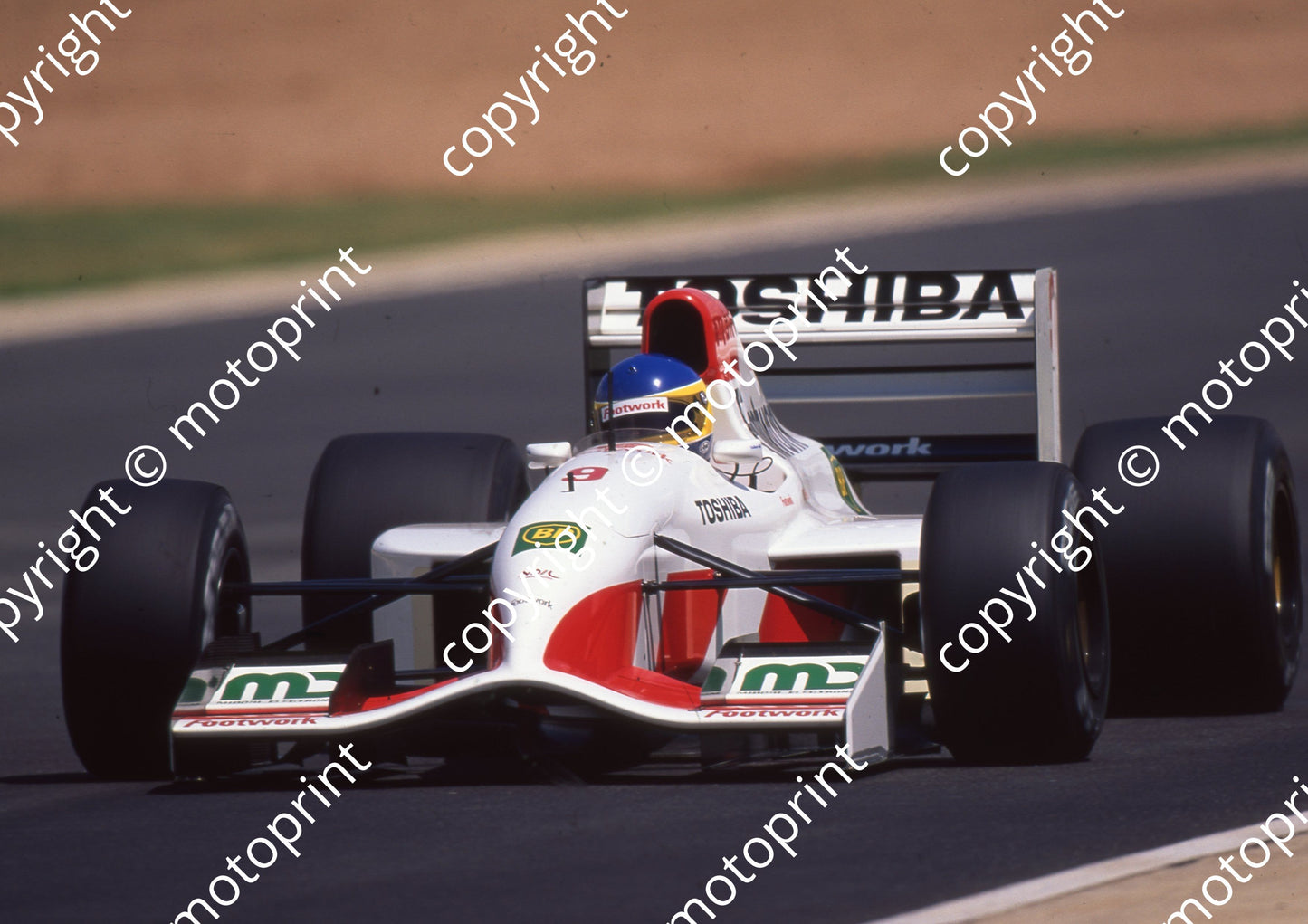 1992 SA GP 9 Michele Alboreto Footwork FA13 (Watling) (5)