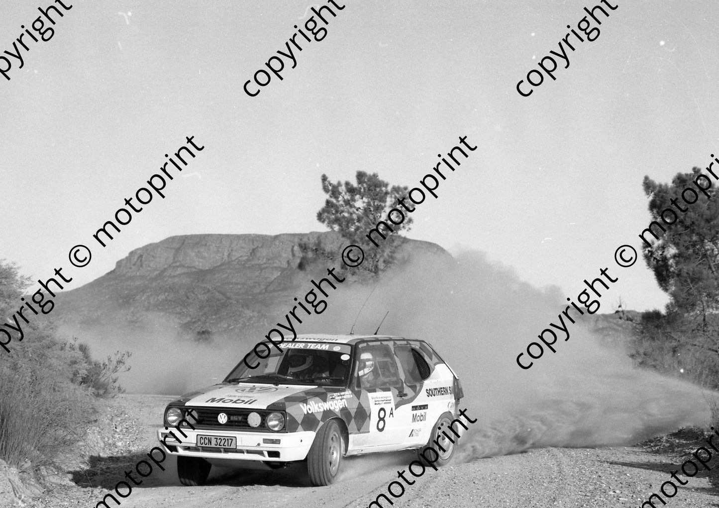 1992 VW Intnl 8 Johan Evertse, Steve Harding Golf (Watling) (1)