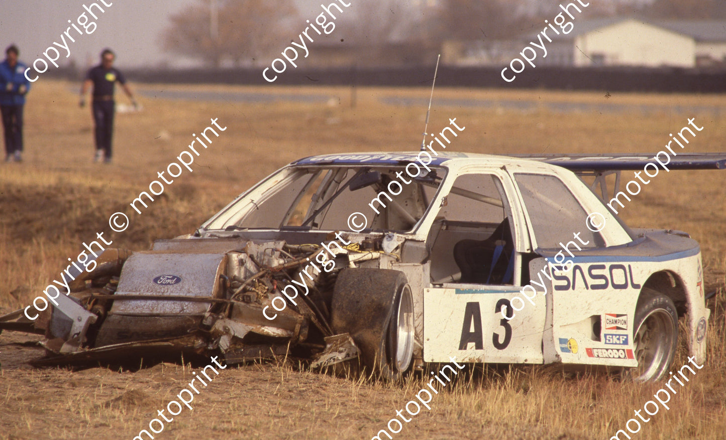 1992 Welkom Wesbank 3 S vd Merwe Sapphire crash (Watling)