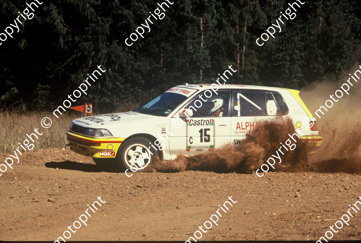 1993 Castrol Intnl 15 Schalk and Sue Burger Conquest (R Swan) (5)