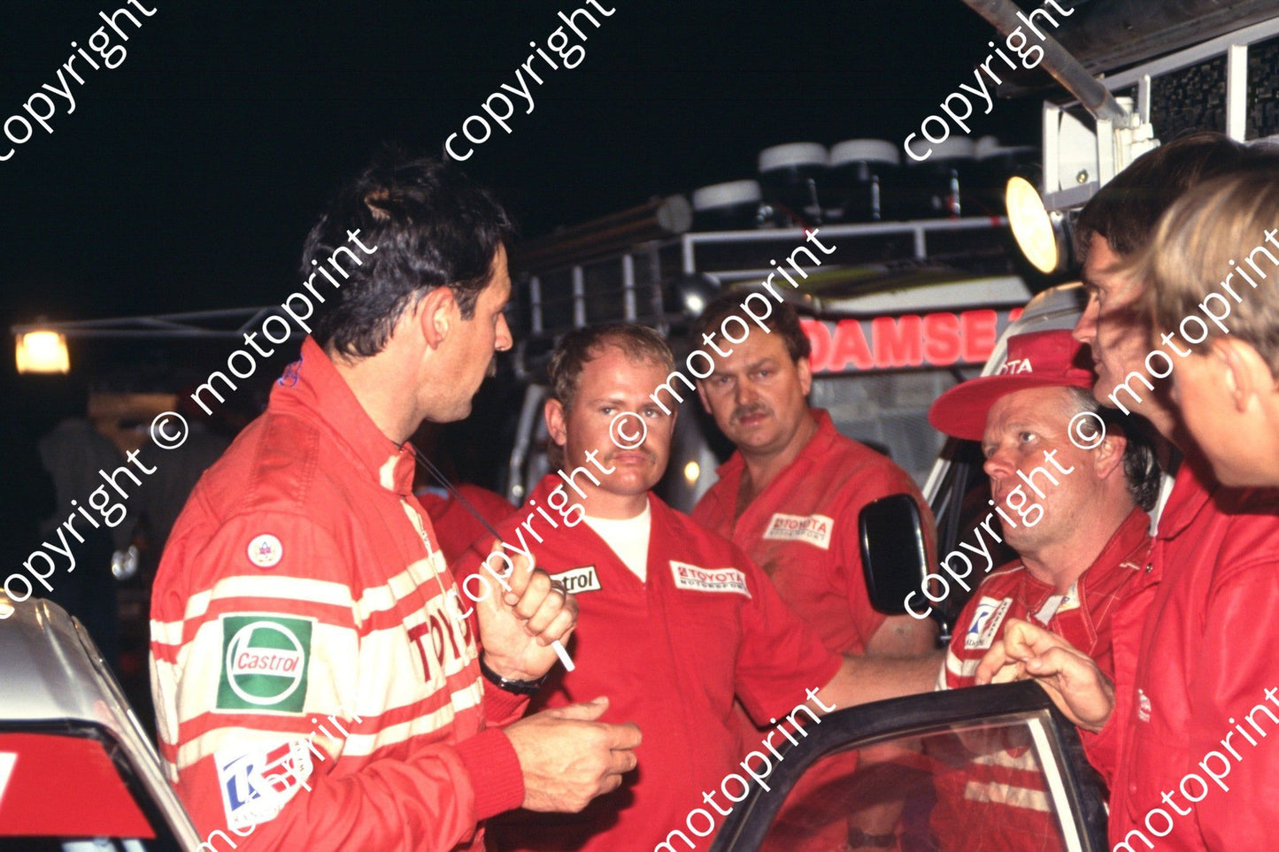 1993 Castrol Intnl 5 Serge Damseaux, Vito Bonafede Conquest 4x4 night service (R Swan) (26)