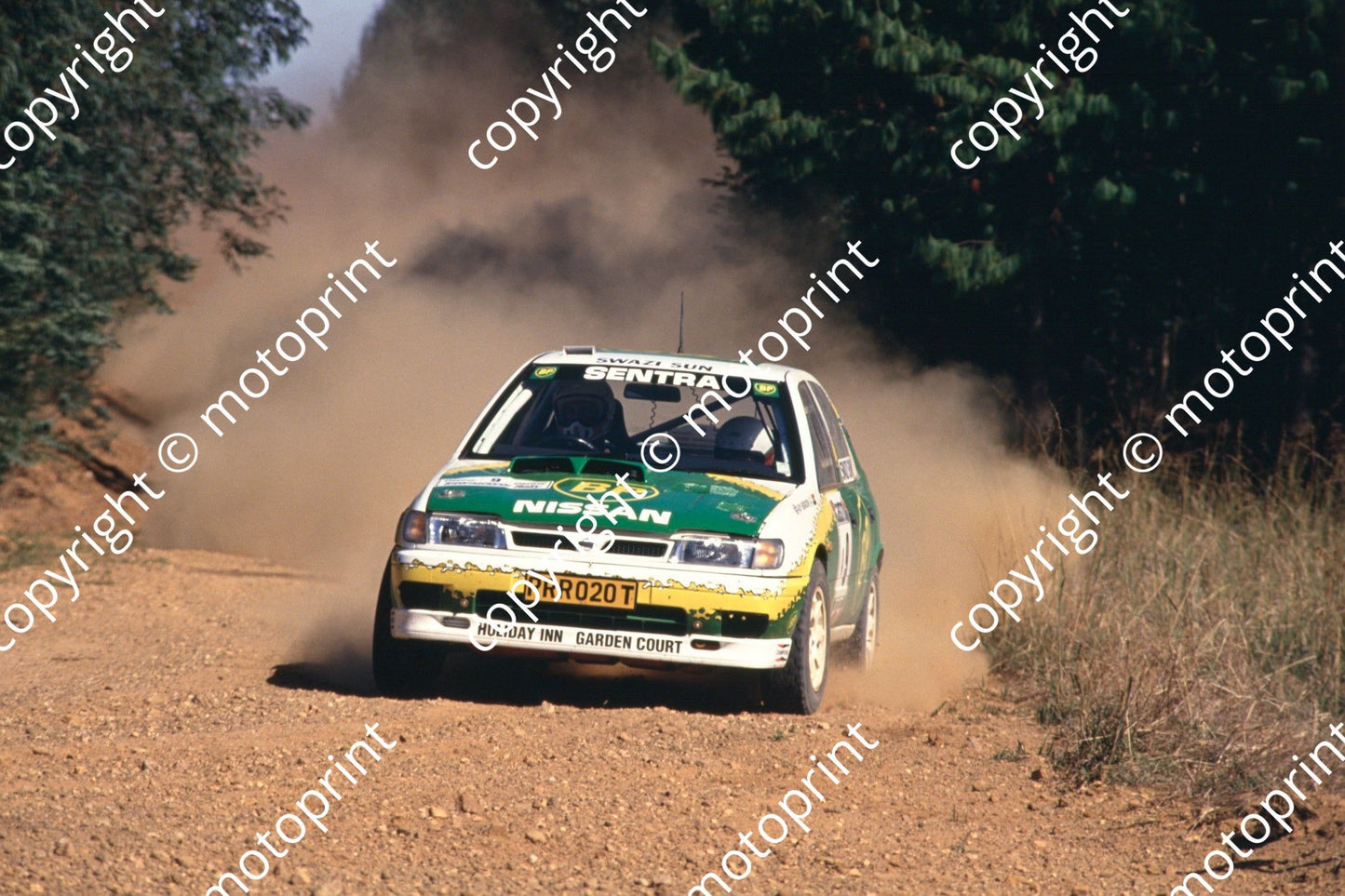 1993 Castrol Intnl 9 Nic de Waal, Guy Hodgson Nissan Sentra(R Swan) (13)