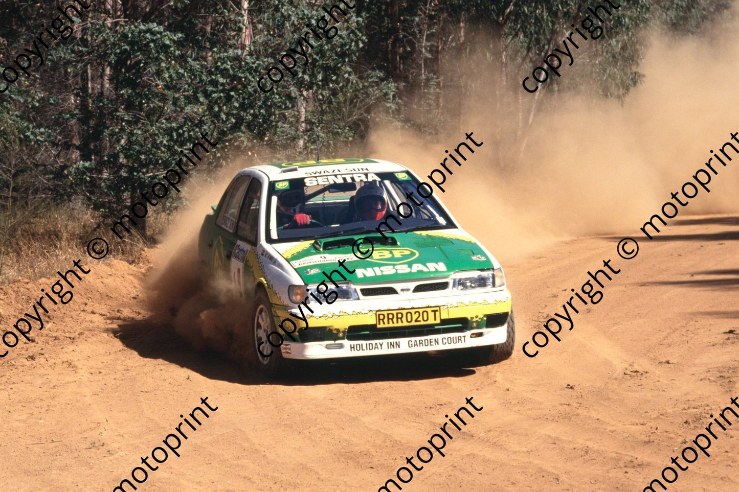 1993 Castrol Intnl 9 Nic de Waal, Guy Hodgson Nissan Sentra(R Swan) (8)
