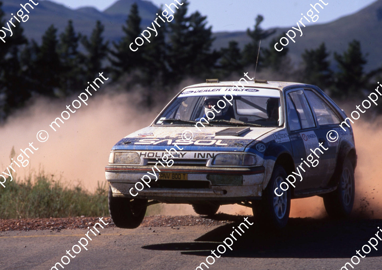 1993 Engen VW Intnl 2 Sarel vd Merwe, Franz Boshoff Ford Laser (courtesy Roger Swan) (4)