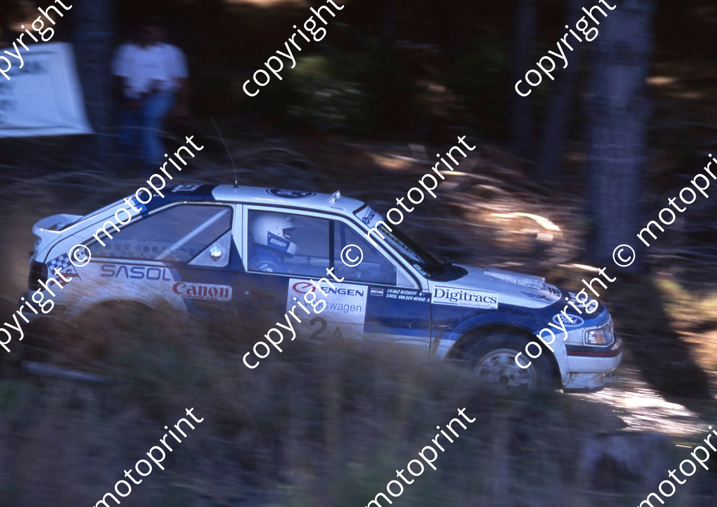 1993 Engen VW Intnl 2 Sarel vd Merwe, Franz Boshoff Ford Laser (courtesy Roger Swan) (8)
