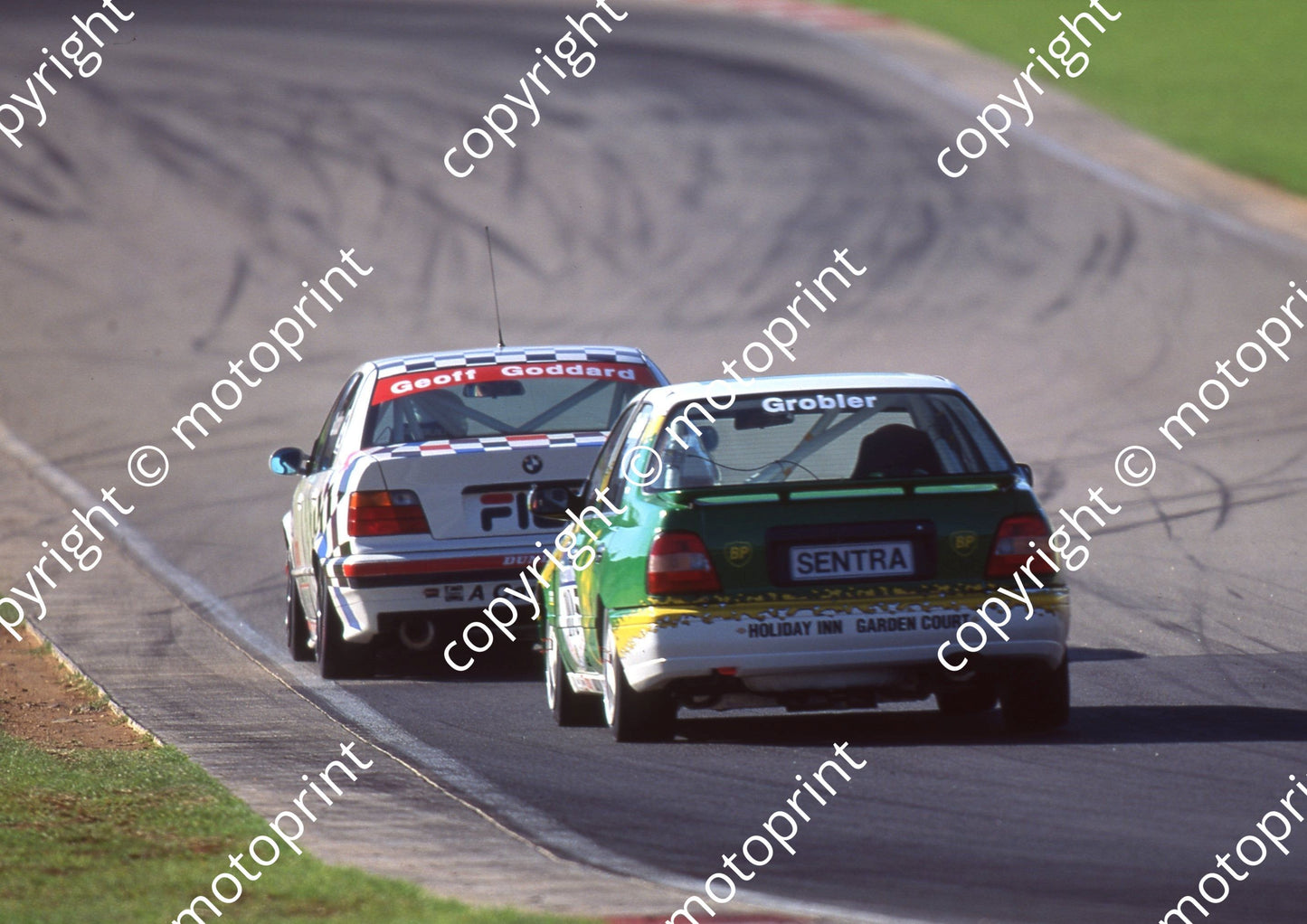 1993 Kya SATCAR 105 Hannes Grobler SEntra, 100 Geoff Goddard BMW (Watling Photo)