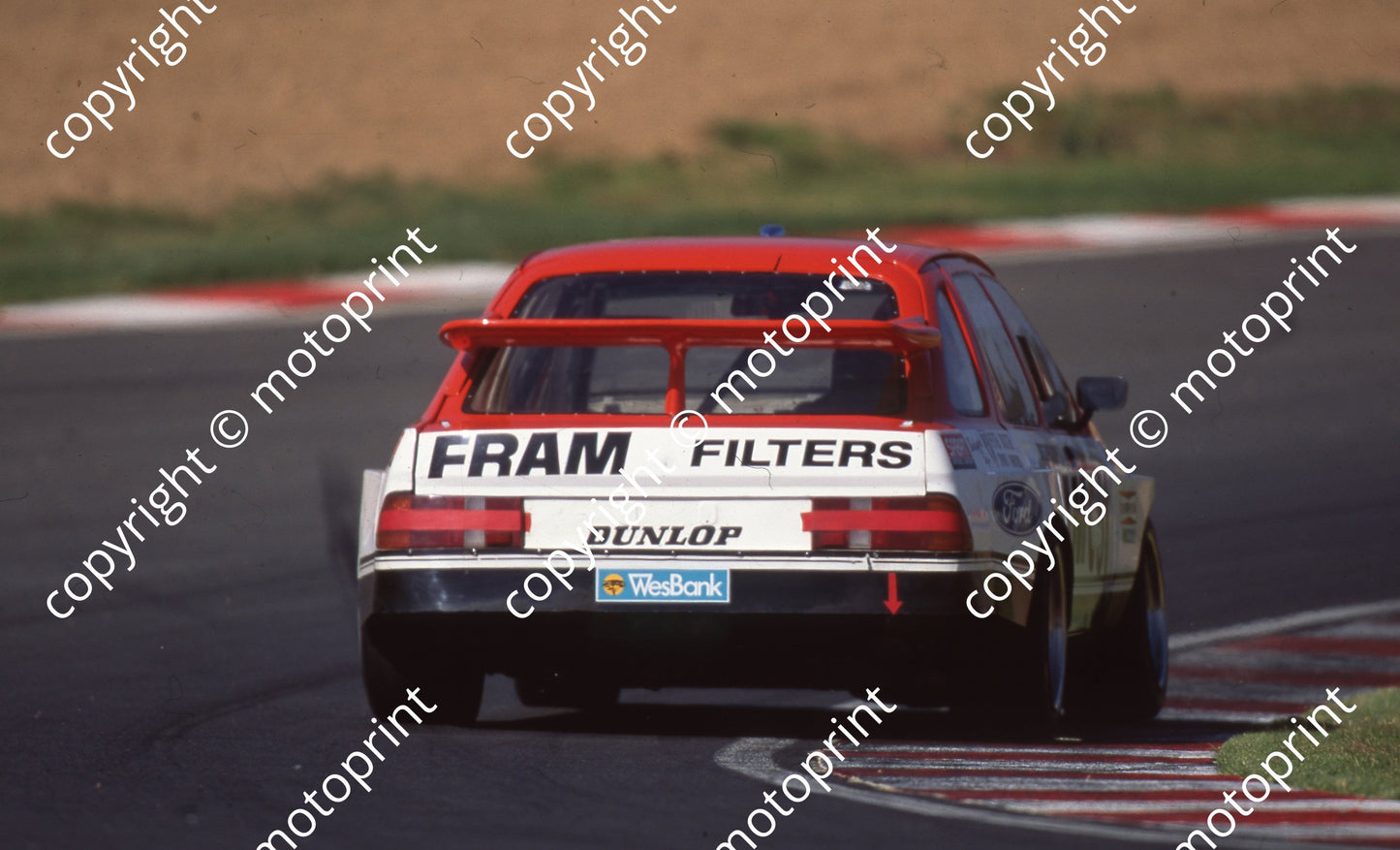 1993 Kya Wesbank 51 Pat Duckham Sierra 1,6 (Watling Photogr)