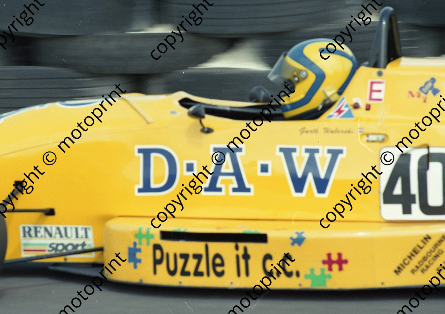 1993 Thruxton F Renault 40 Grant Waberski (Watling Photogr) (4)