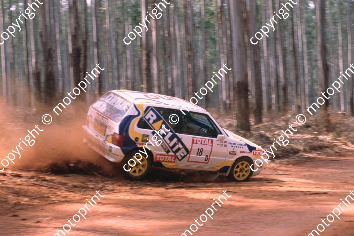 1993 Total 18 Cobus Grobler, Mike Gillam Uno (R Swan) (5)