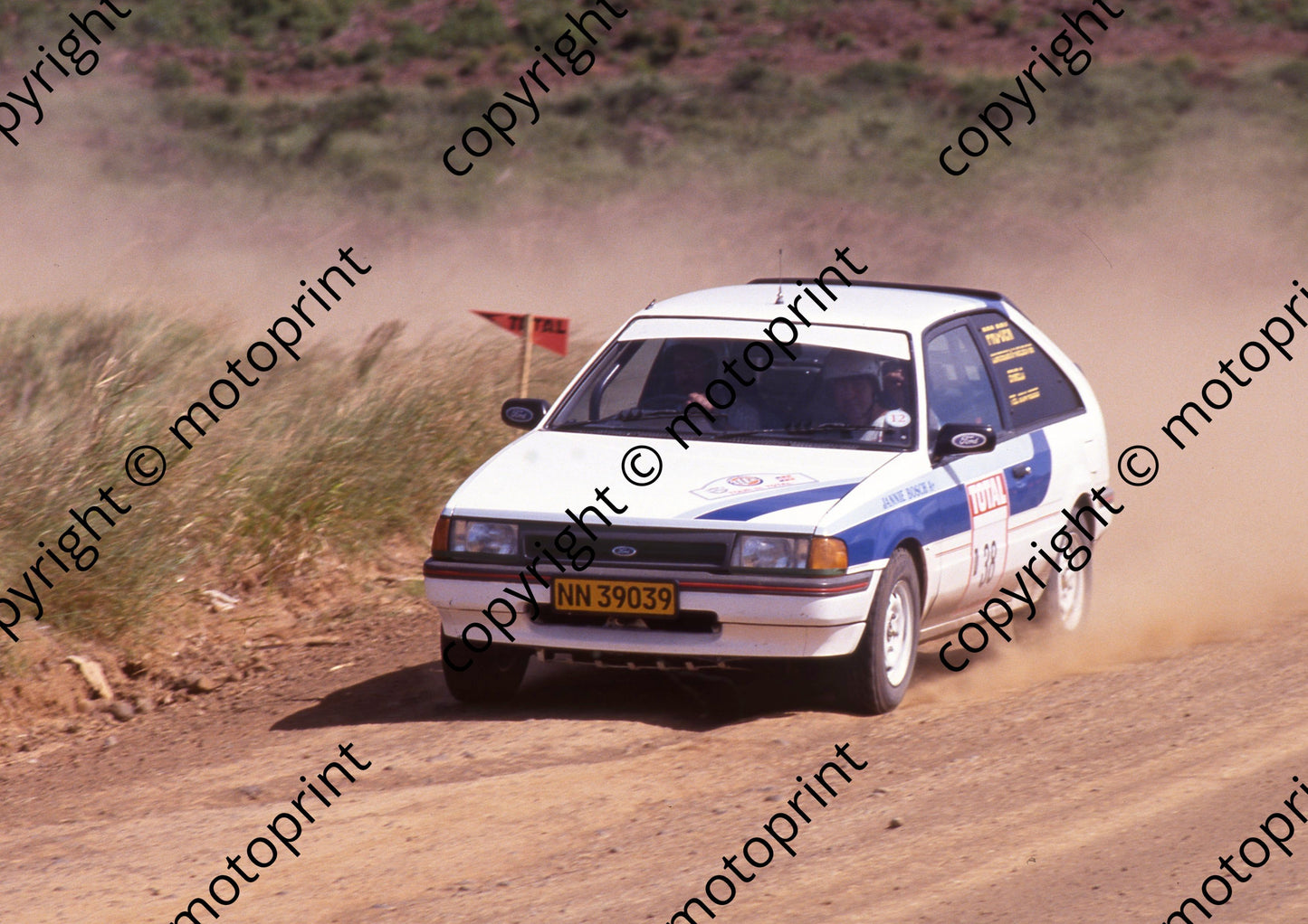 1993 Tour de Total 38 Swannie Swanepoel Toyota (courtesy Roger Swan) (97)