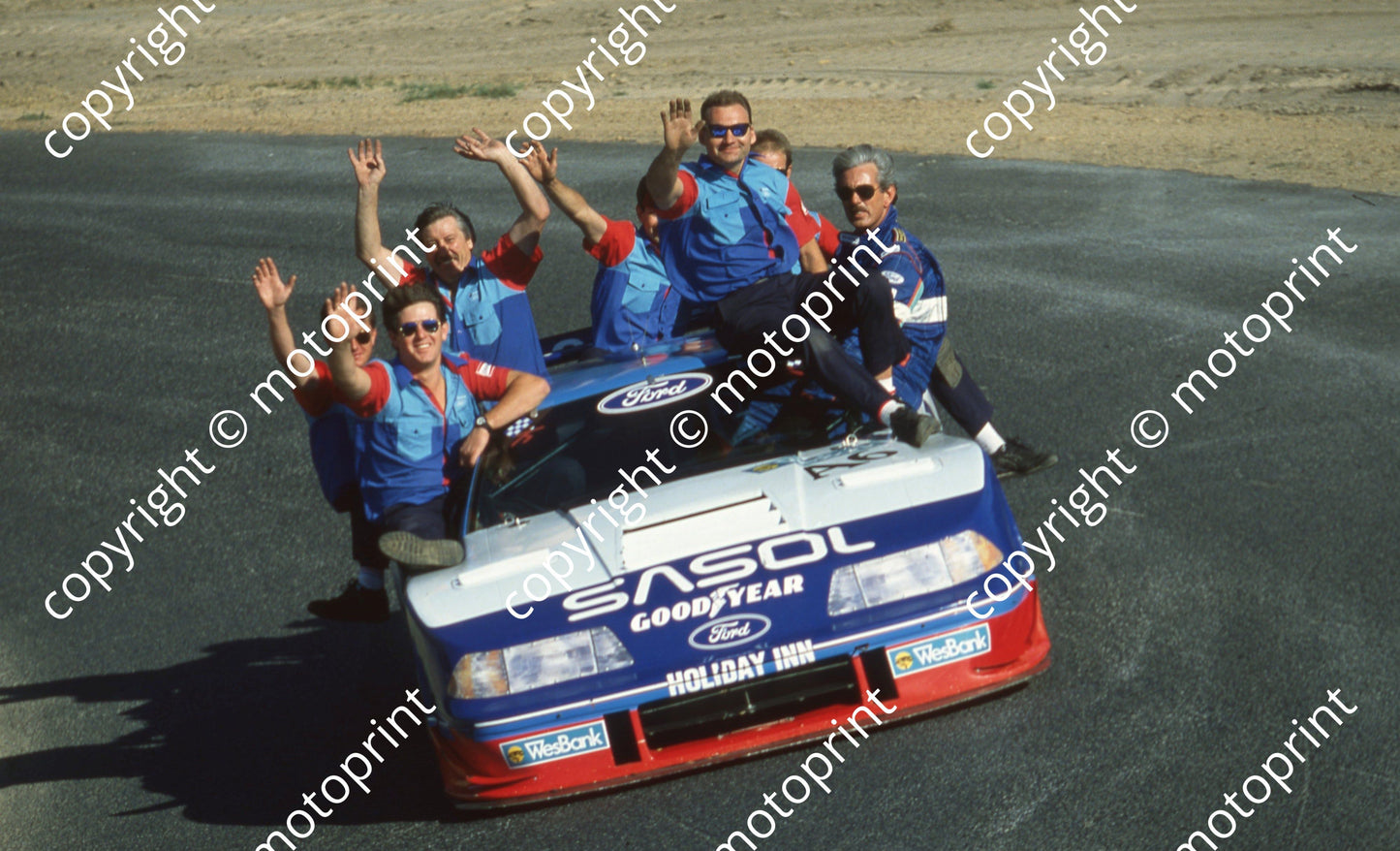 1994 Killarney Wesbank 6 Sarel vd Merwe Mustang and crew FAREWELL (Watling Photo) (1)