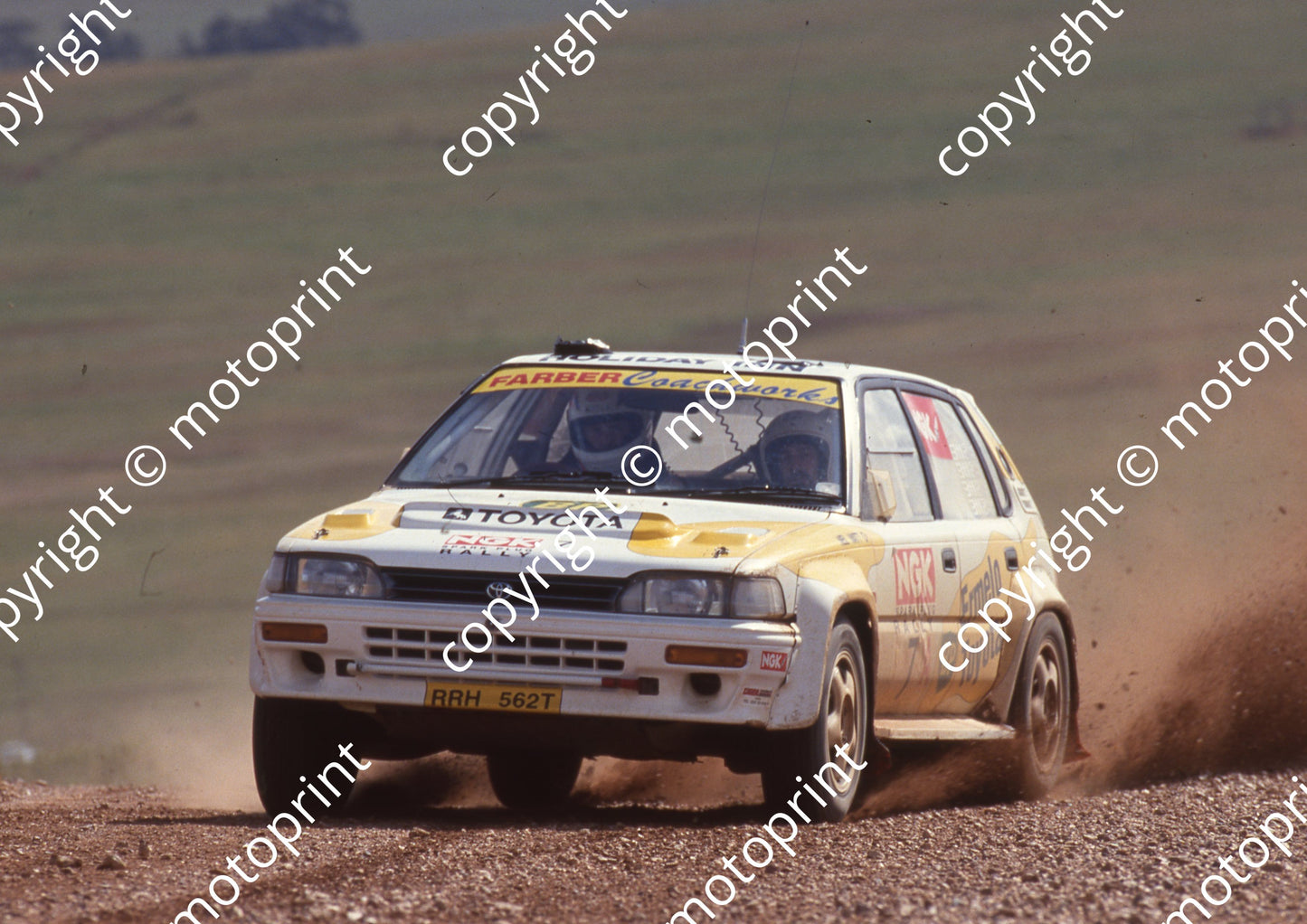 1994 NGK Rally 7 Brady Dabner, Neil Watt Corolla (Watling Photo) (1)