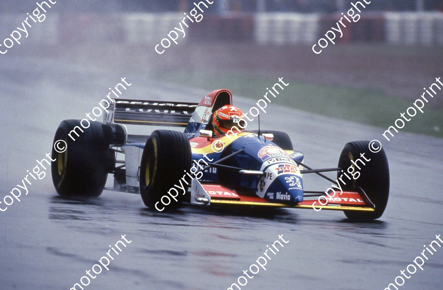 1995 Arg GP Irvine Jordan Peugeot 011