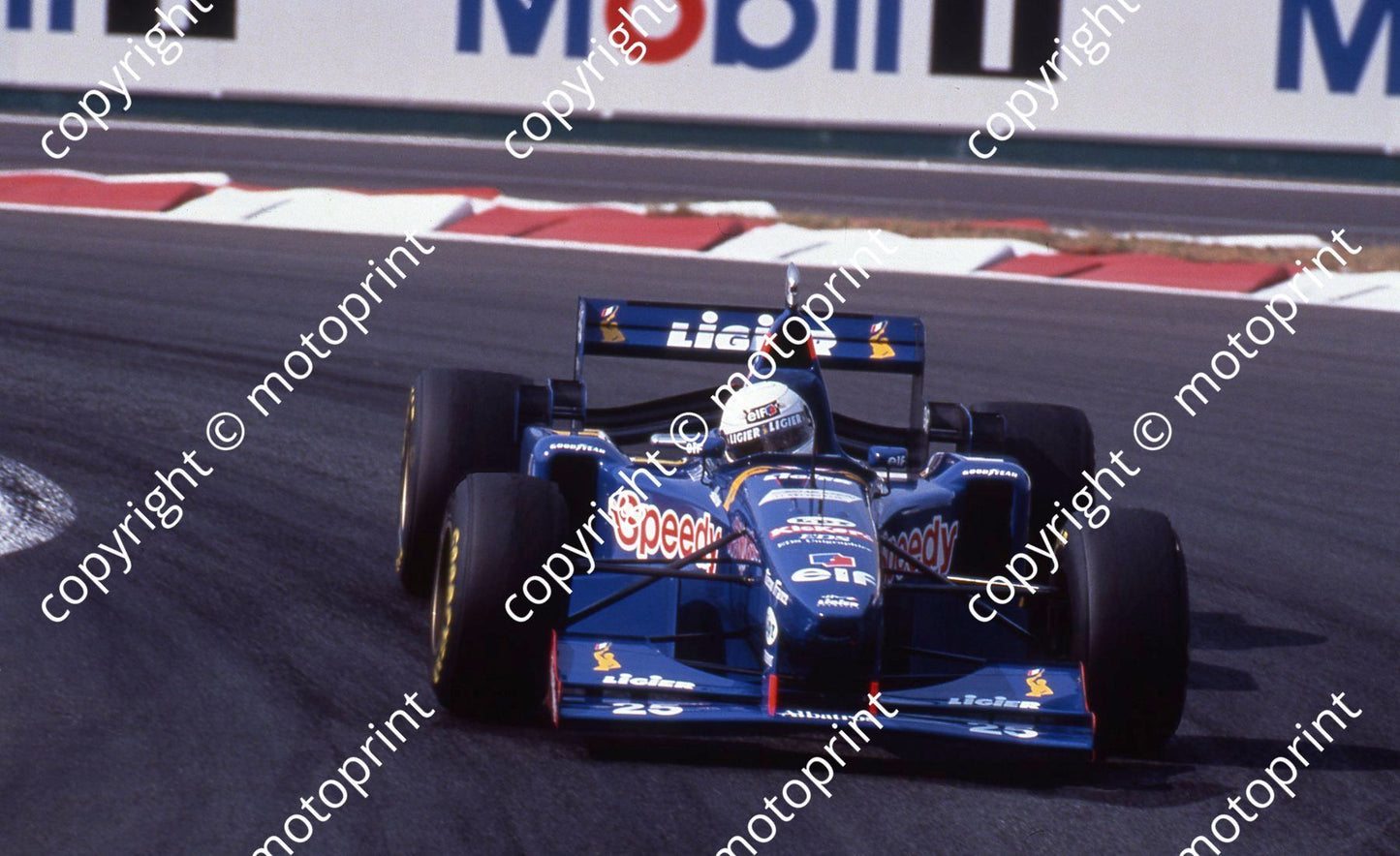 1995 French GP Brundle Ligier-Mugen 020
