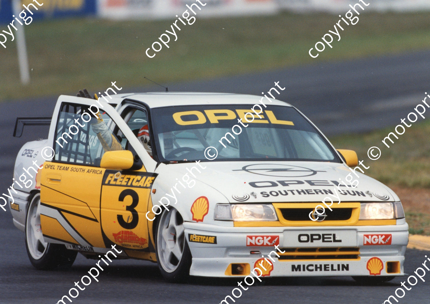1995 Killarney Fleetcare 3 Michael Briggs Opel Vectra (Colin Watling Photographic) (8)
