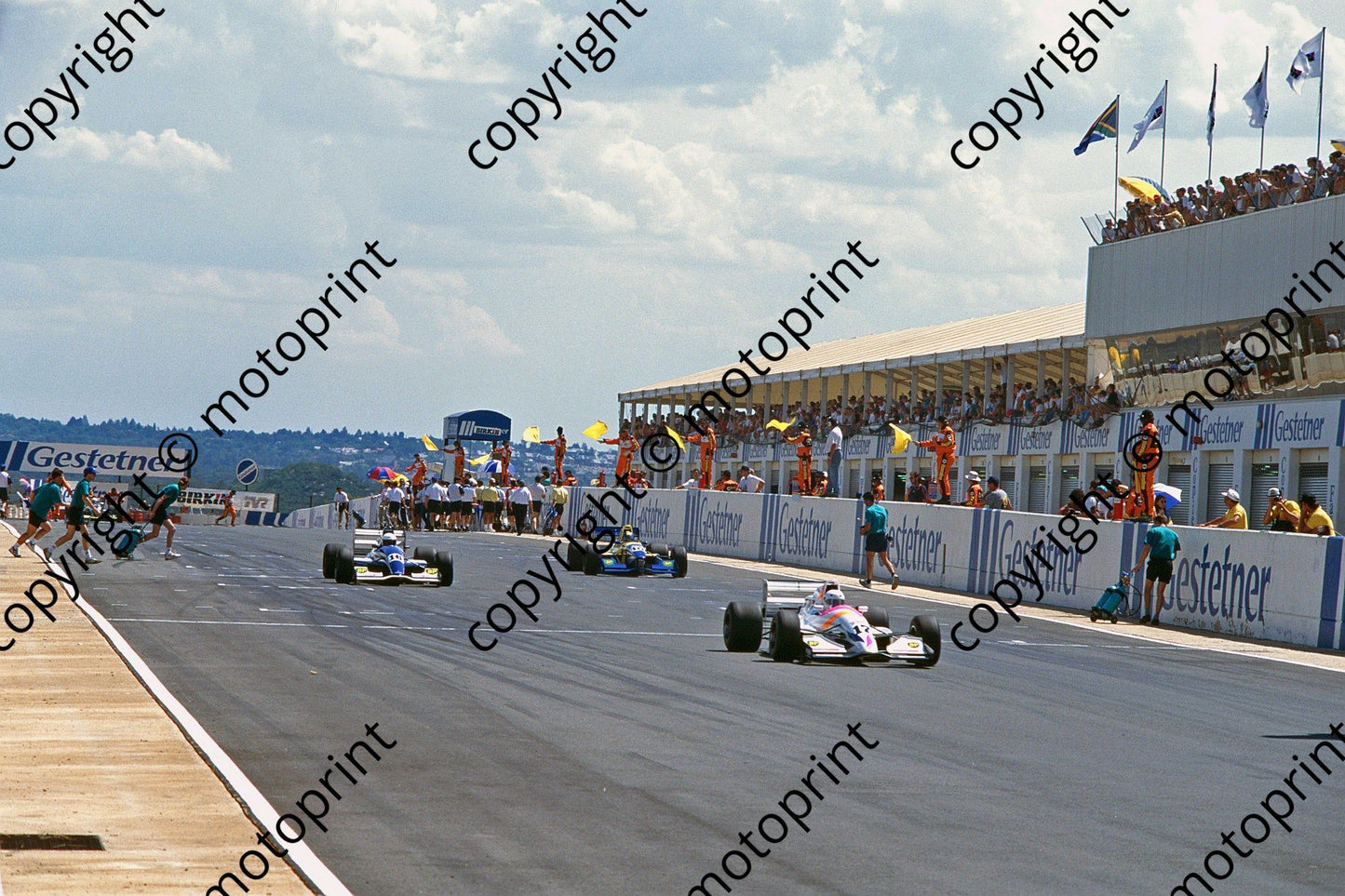 1995 Kya Jan F3000 0 start 17 Careca 16 Mercer 10 Marques Reynards (Roger Swan) (39)