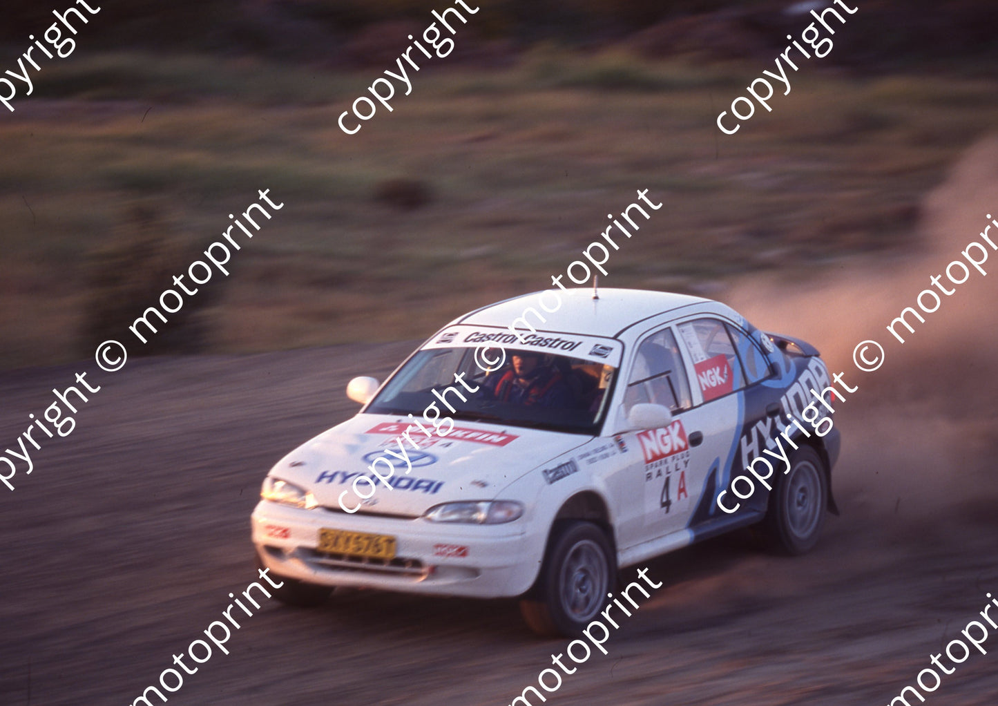 1995 NGK 4 Enzo Kuun, Johan Sieling Hyundai Accent 4wd (Watling Photo) (5)