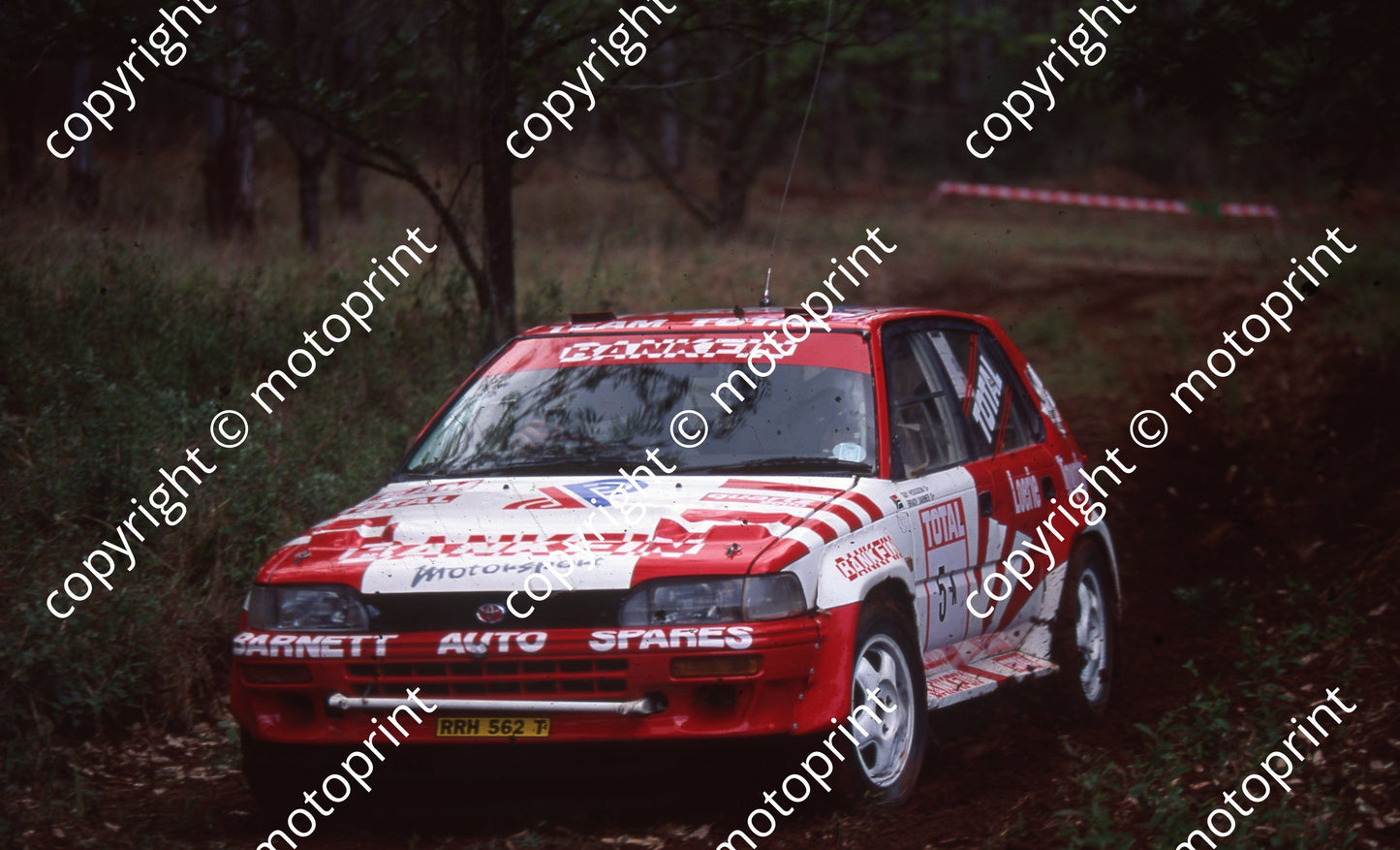 1995 Total 5 Brady Dabner, Guy Hodgson Sentra (Watling Photo)